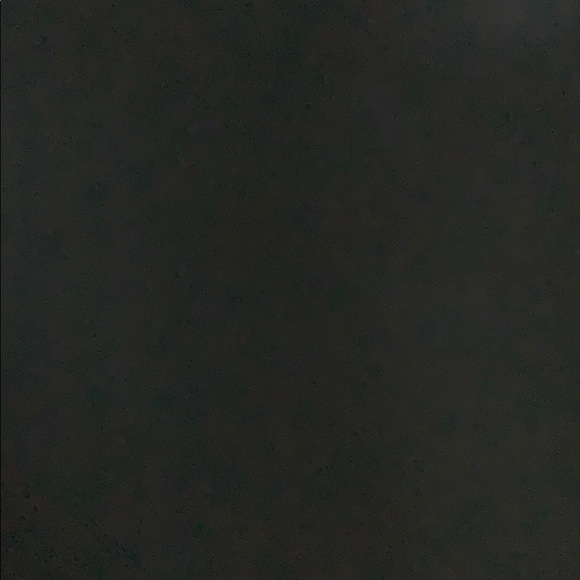 Meet your Posher, Erin - Picture 1 of 1